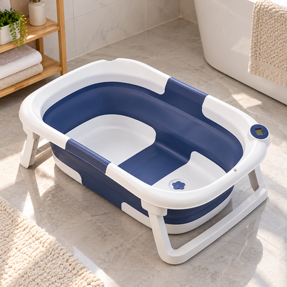 Foldable Temperature-Sensing Baby Bathtub — Lifestyle